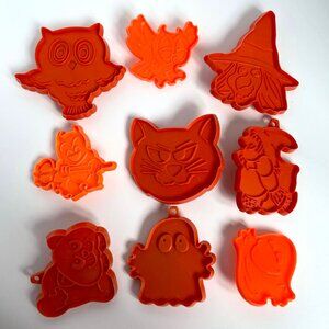 Hallmark Cookie Cutters Halloween Owl Witch Devil  Cat Ghosts